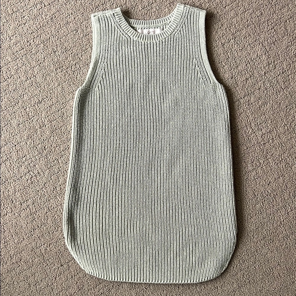 LOFT Green Crew Neck Sweater with Ribbed Texture